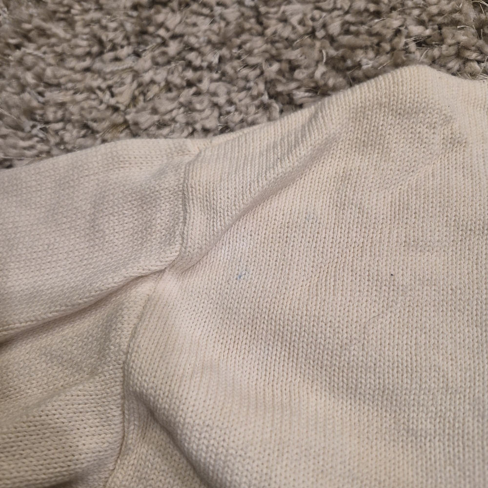 Old Navy Cream Turtleneck Sweater Size L - Picture 3 of 5